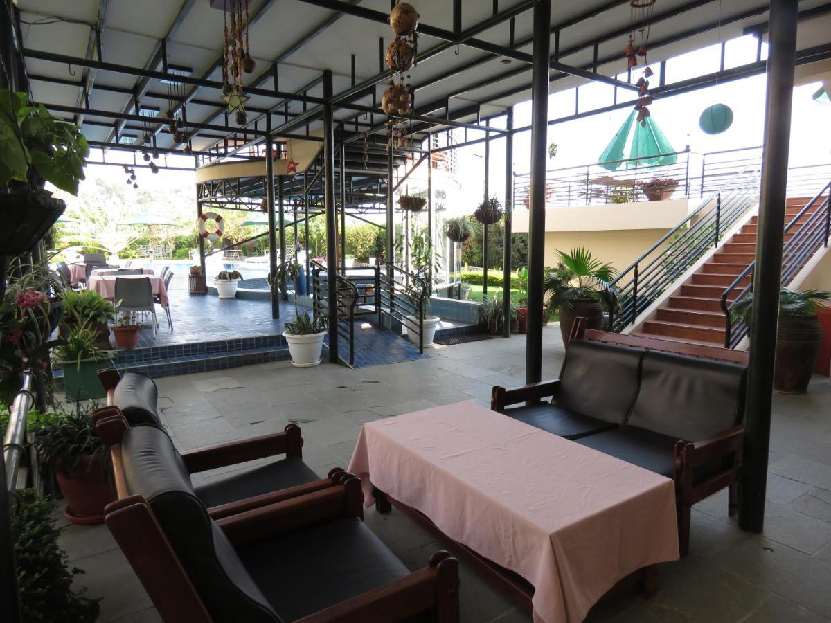 Ryan'S Bay Hotel Mwanza Exterior photo