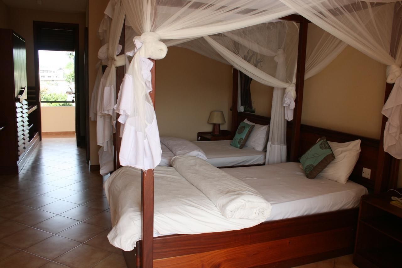 Ryan'S Bay Hotel Mwanza Exterior photo