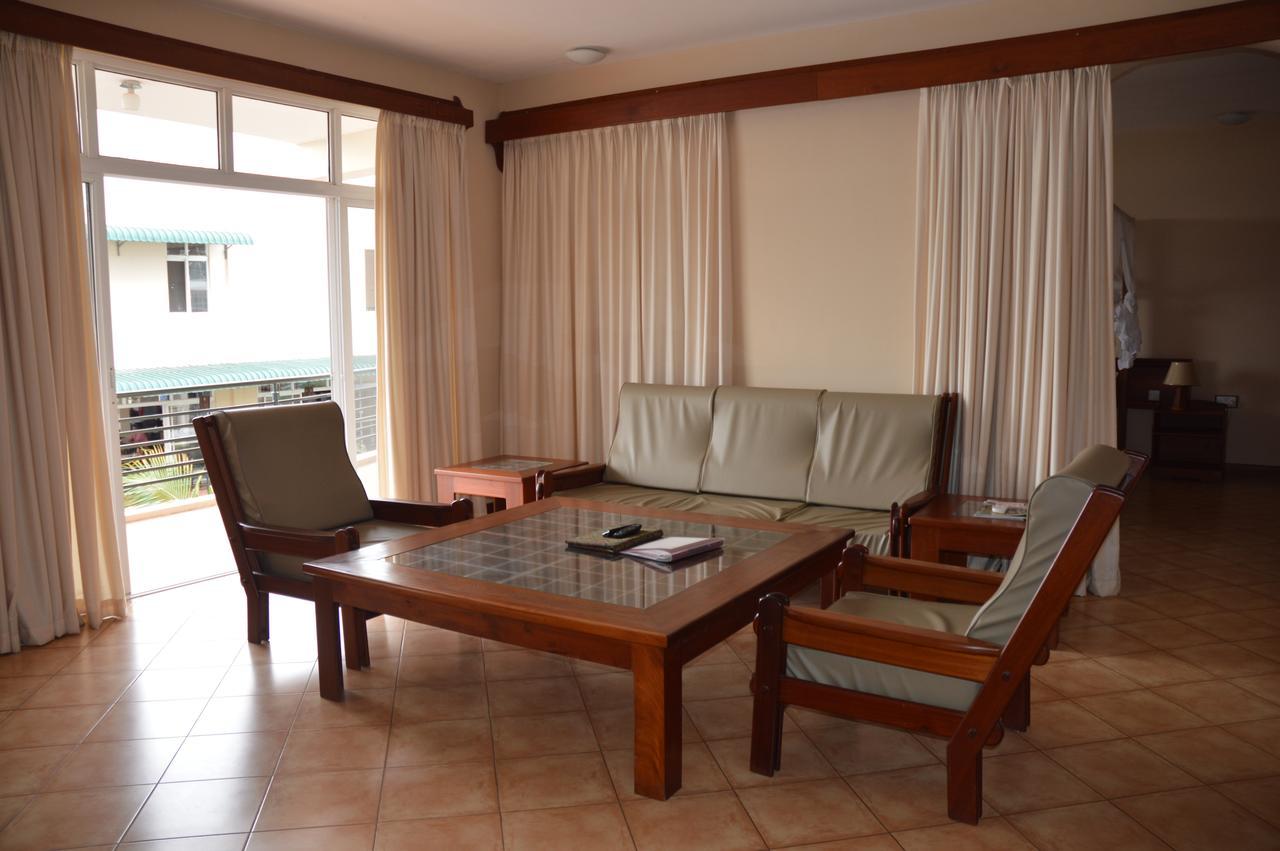 Ryan'S Bay Hotel Mwanza Exterior photo